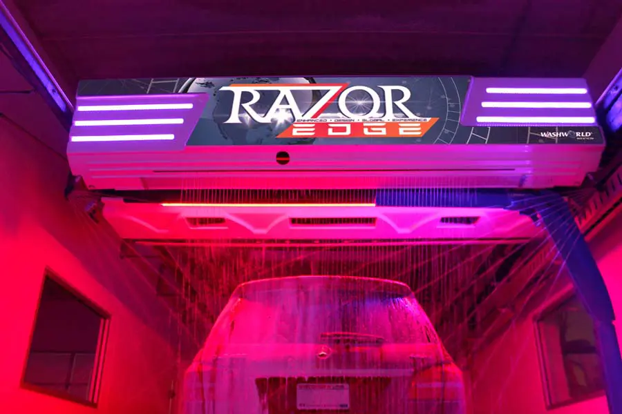 Razor Edge with red light